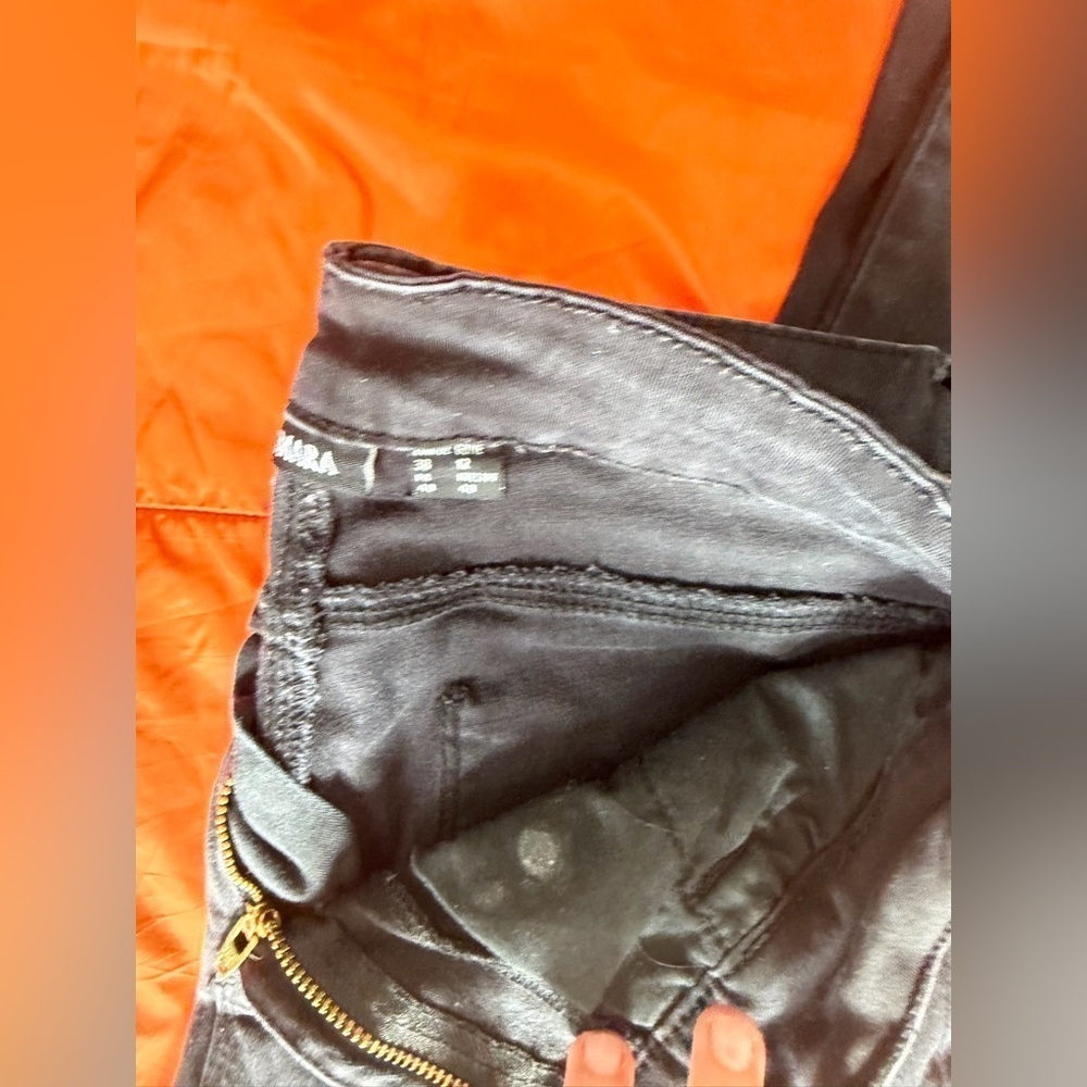 Classic Black Women's Jeans - Picture 8 of 9
